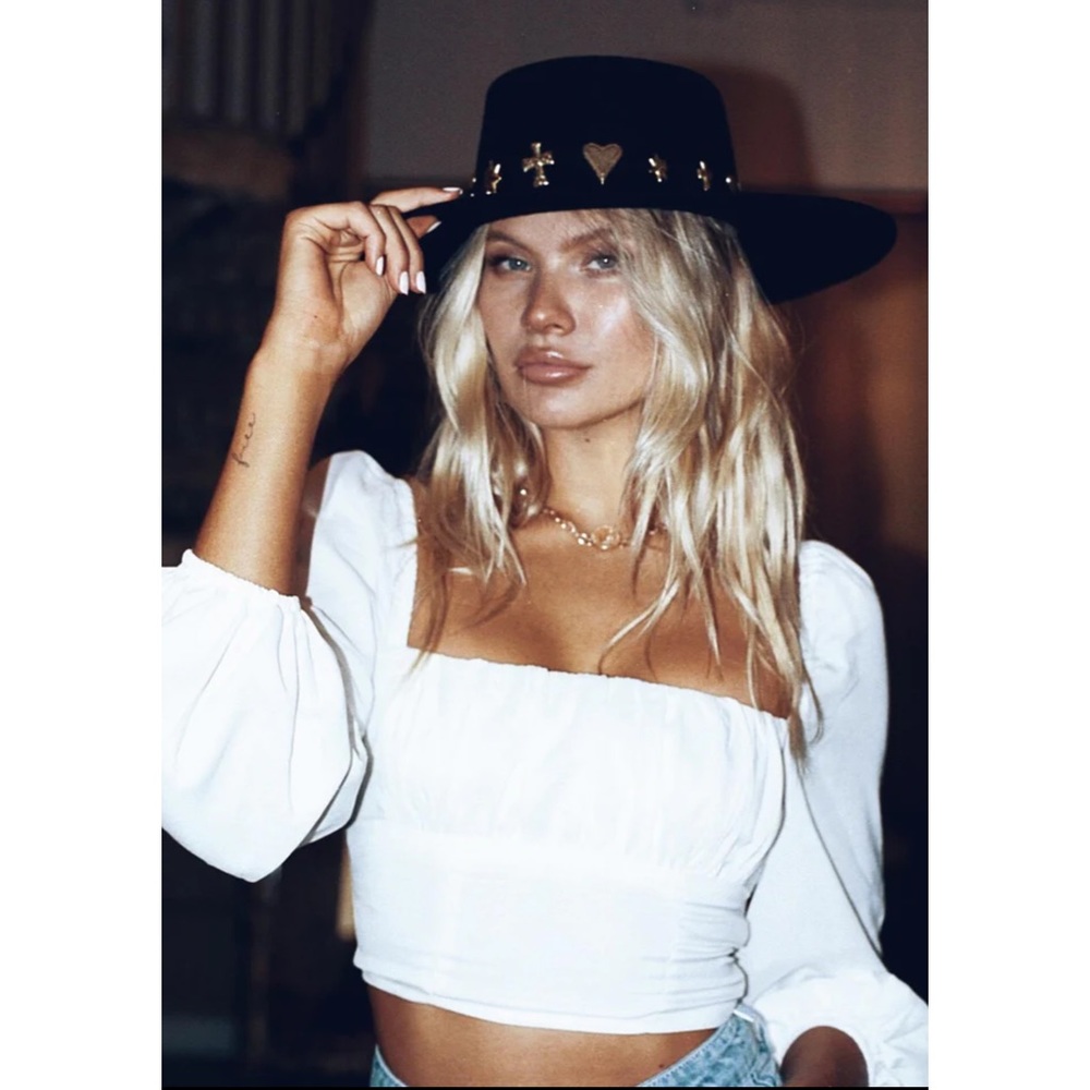 PRINCESS POLLY CROP TOP - Picture 2 of 5